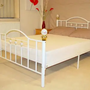 SKYLINE Bed